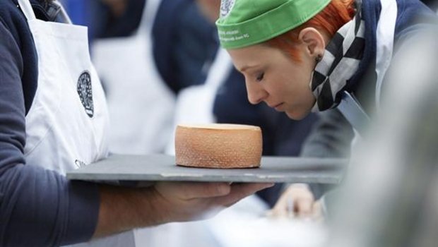So ein Käse: Fromarte, die Dachorganisation der gewerblichen Käser, feiert in Bern ihr 100-jähriges Bestehen. Die Swiss-Cheese-Awards sind dabei nur ein Standbein der Organisation...