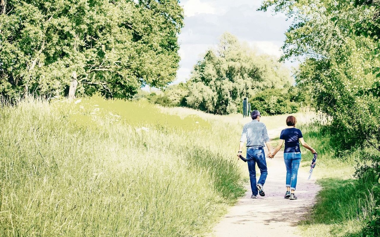 Um Ideen in Tat umzusetzen und seine Gedanken zu sortieren, hilft Bewegung: Der gute alte Waldspaziergang wäre dafür zum Beispiel ein guter Ansatz.