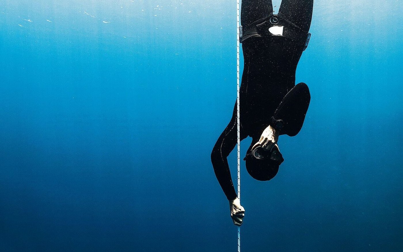 In ihrer Freizeit ist Helena Hefti begeisterte Apnoe-Taucherin. Sie taucht dabei ohne Flasche bis zu 30 Meter tief.
