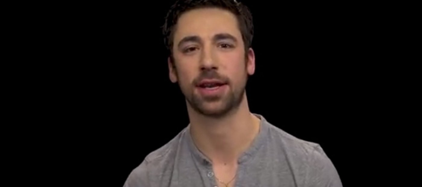 Hanspeter Renggli ist 24 und hat den Familienbetrieb in Ruswil LU übernommen. (Bild Screenshot SRF)