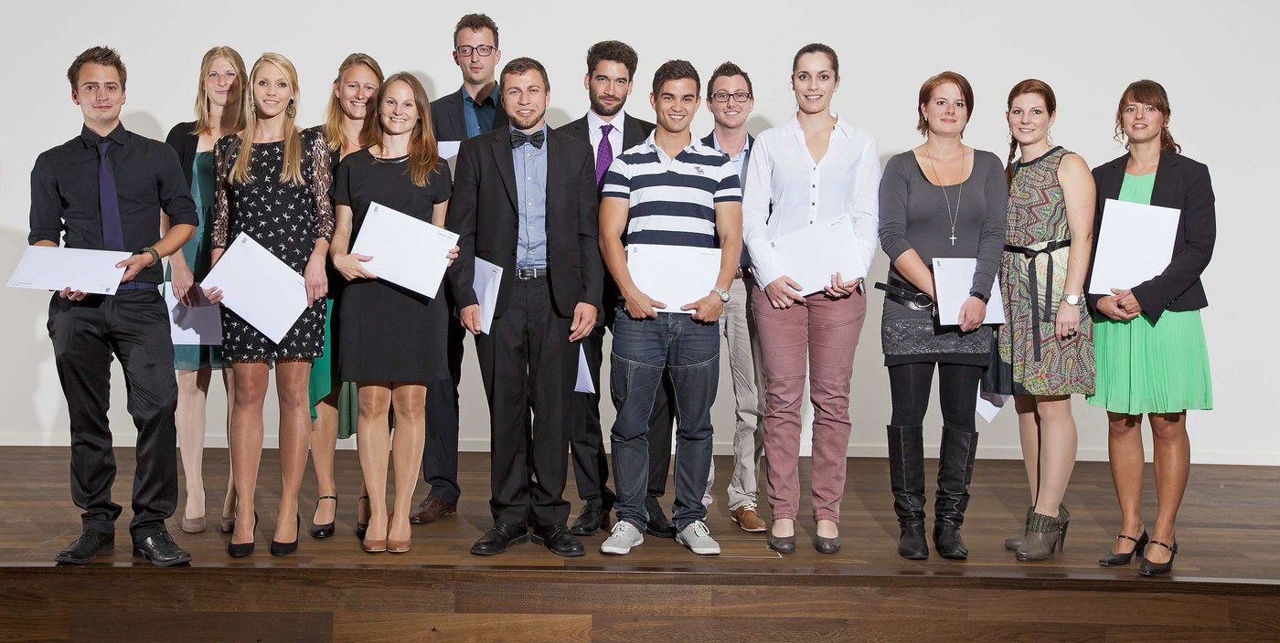 Bei den Studierenden in der Fachrichtung Food Science & Management wurden 22 Studierende diplomiert. Je acht mit der Vertiefung Lebensmitteltechnologie bzw. Konsumwissenschaften und Marketing und sechs in der Vertiefung Lebensmittelwirtschaft. (Bild: HAFL/zVg)