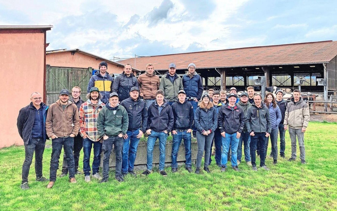 Die angehenden Betriebsleiter des BBZN Luzern auf Bildungsreise mit Betriebsbesichtigungen im grenznahen Rheinland.