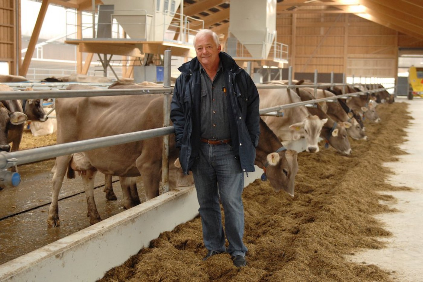 Der Landwirt Hess ärgert sich über das Veterinäramt. (Bild Züriost / Mirjam Müller)