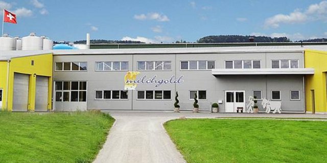 Die Freiämter Käserei in Auw AG vermietet das Gebäude und die Infrastruktur an die Milchgold Käse AG und an die Milchgold Handels AG. (Bild zVg) 
