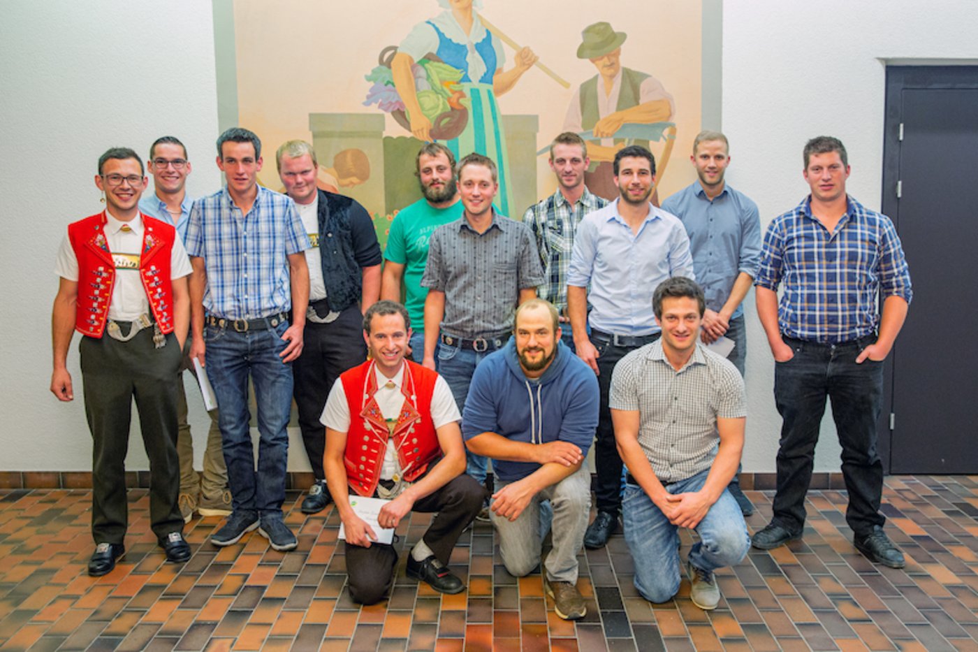 Die diplomierten Meisterlandwirte. (Bild Thomas Kuster)