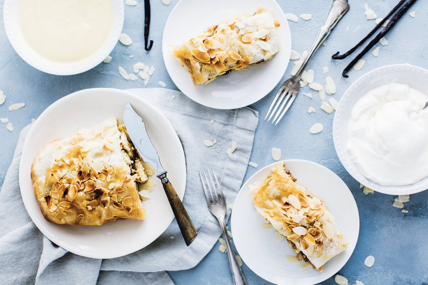 Himmlisch süsser Winter-Zvieri: Apfel-Dattel-Strudel (Foto: Kathrin Toldo)