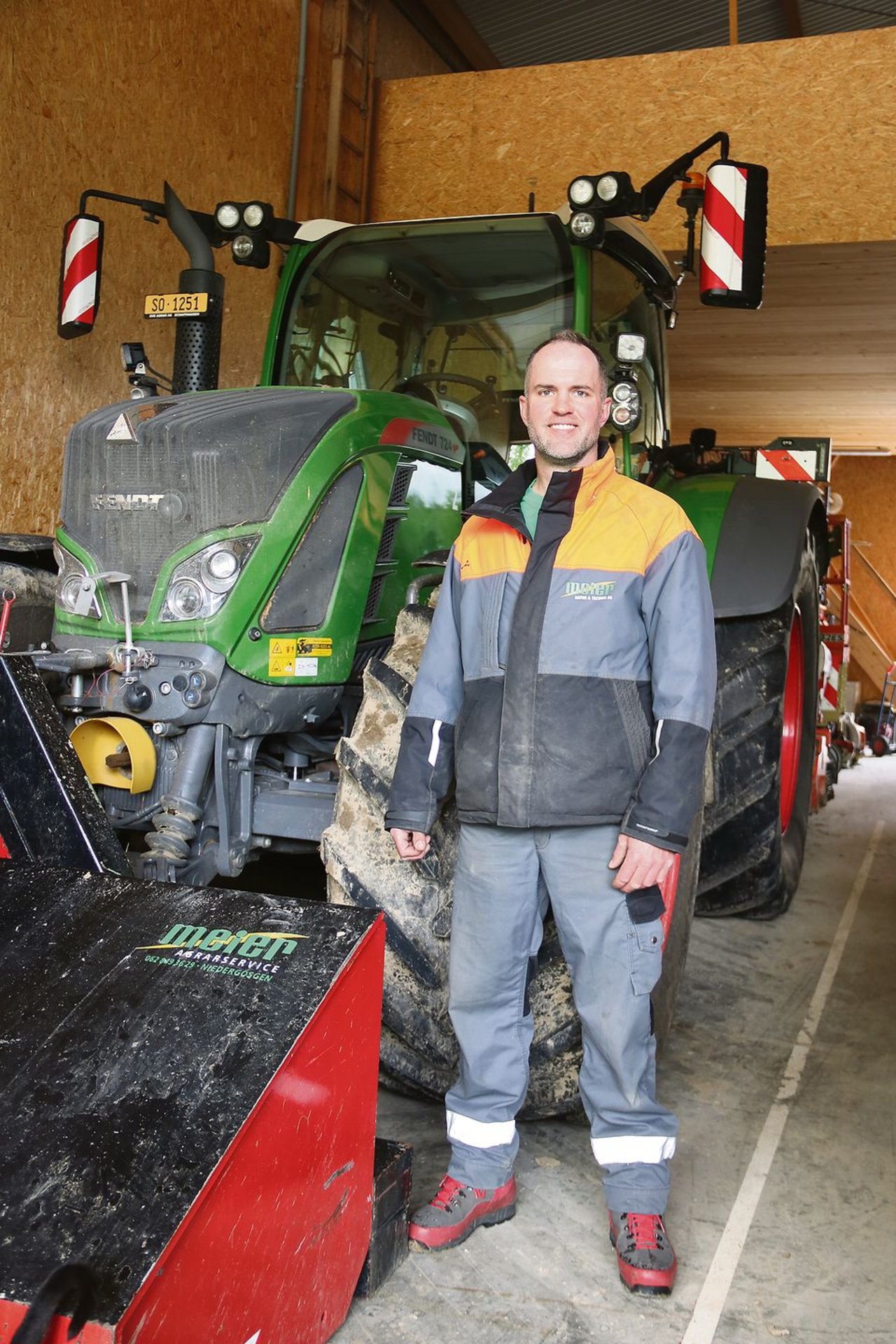 Philipp und Lukas Meier bieten auch landwirtschaftliche und gewerbliche Dienstleistungen an.