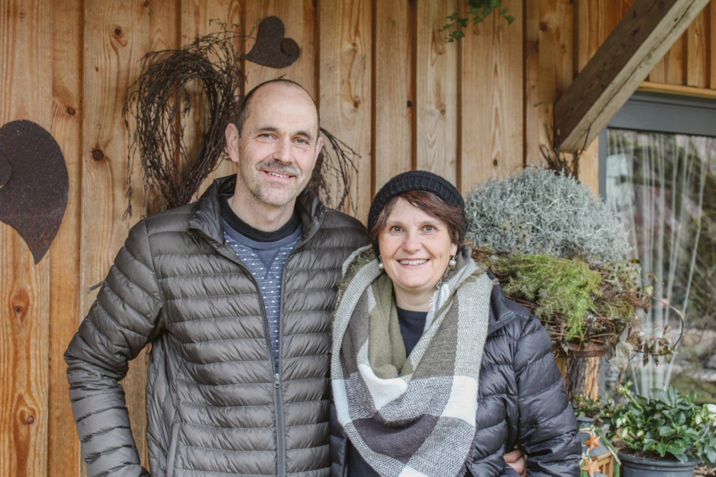 Jährlich investieren Nelly und Daniel Jordi viel Zeit für ihren Weihnachtsweg. (Bild Jordihof)