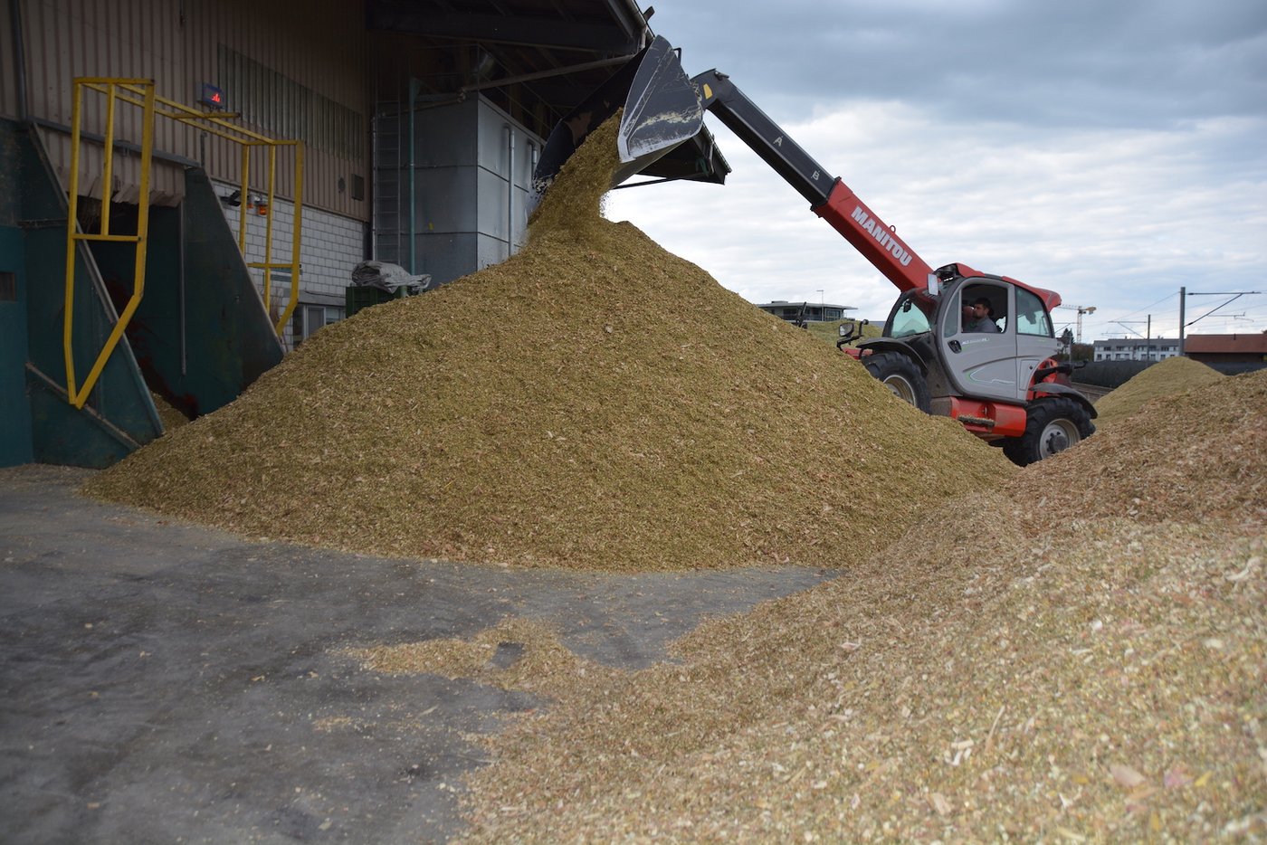 Die Anlage wird im 24-Stunden-Betrieb beschickt. 