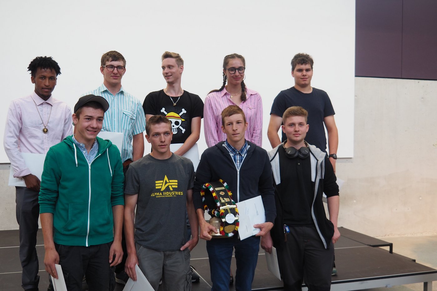 Sie haben die Ausbildung Agrarpraktiber EBA mit Erfolg abgeschlossen.