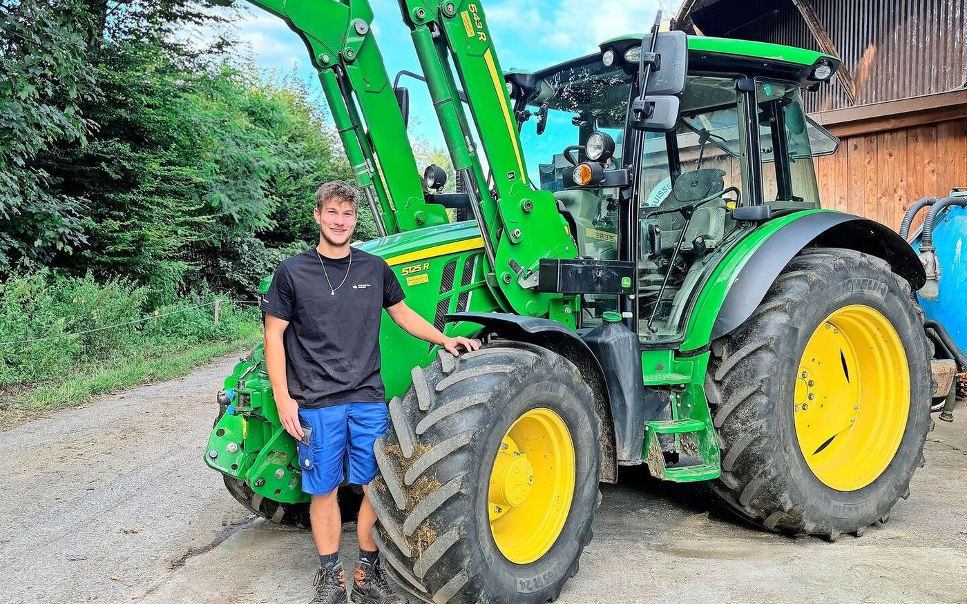 Andreas Keller aus Fulenbach ist ein Allrounder. Jedoch ist der 18-jährige Solothurner lieber bei den Kühen, als auf dem Traktor.