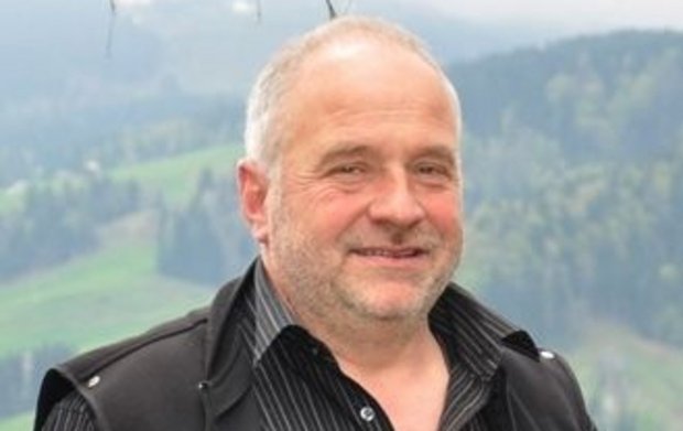 Samuel Graber ist Kälbermäster in Horrenbach BE und Präsident des Schweizer Kälbermäster-Verbands (SKMV). 
