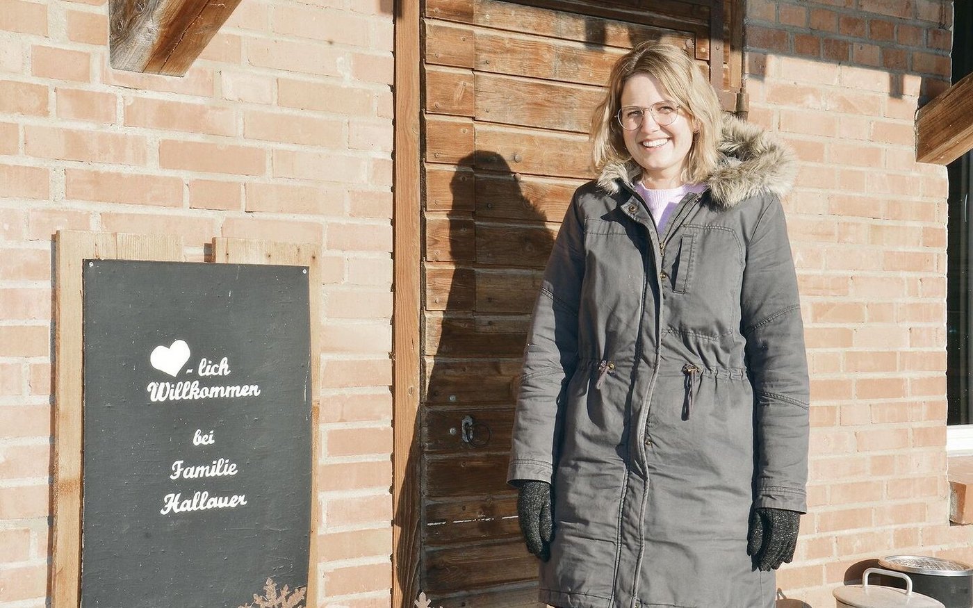 Tabitha Hallauer arbeitet ganz auf dem Hof. 