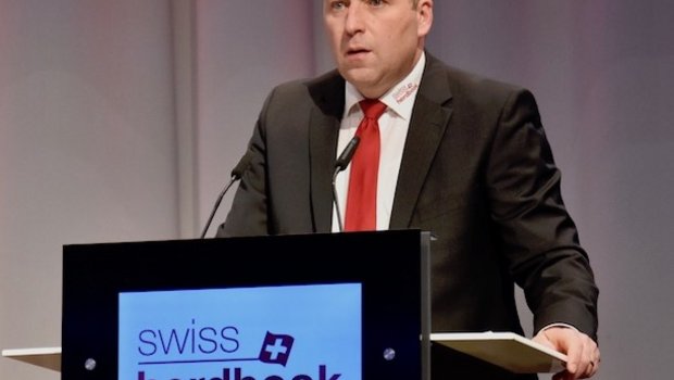 Was Markus Gerber am meisten beunruhigt, ist die Abhängigkeit von grossen Besamungszentren. (Bild jba)