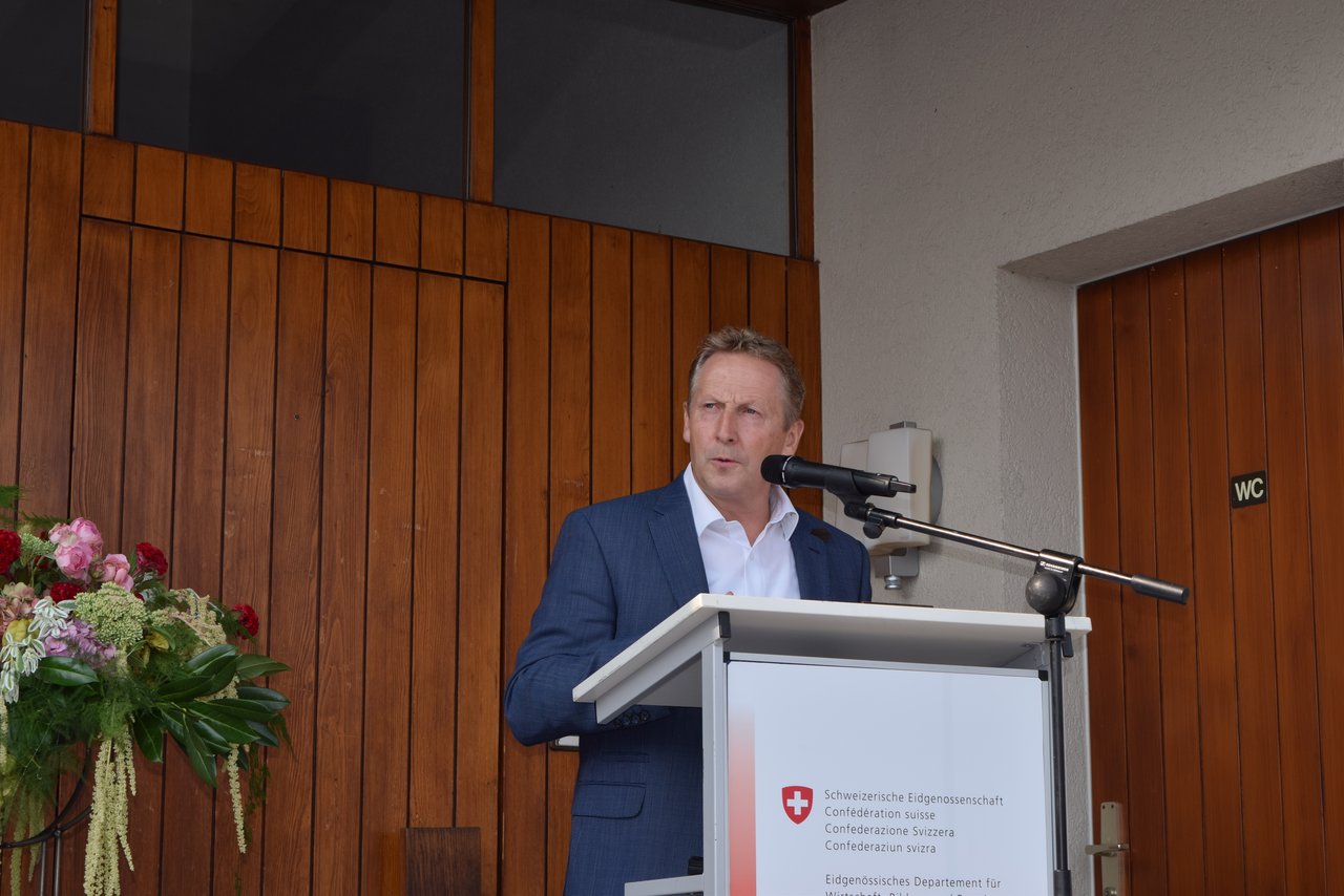 Nationalrat Markus Hausammann setzt sich für die Beibehaltung der Agroscope-Standorte in der Deutschschweiz ein.