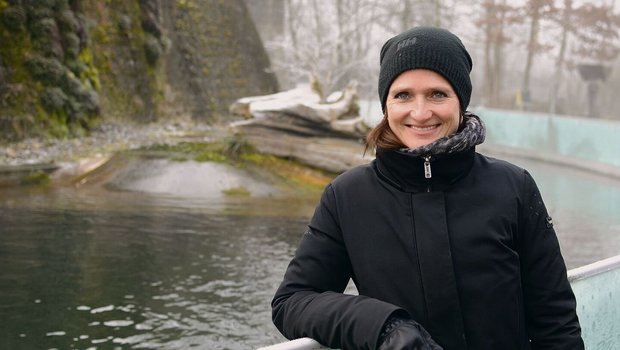 Friederike von Houwald ist die neue Direktorin des Berner Tierparks. Letzten September löste die studierte Tiermedizinerin Bernd Schildger ab, der das Dählhölzli über zwanzig Jahre lang prägte.