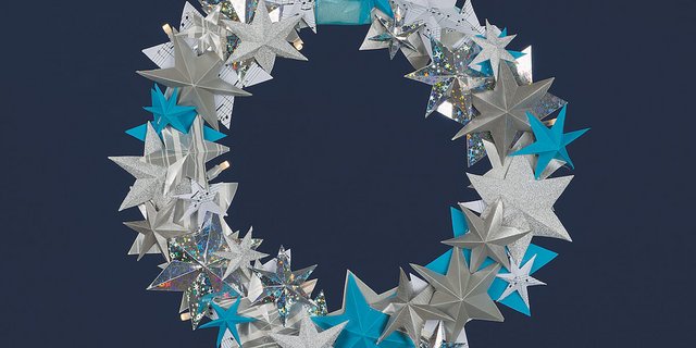 Advent: Sternen-Kranz zum Selbermachen. (Foto: Miriam Kolmann)