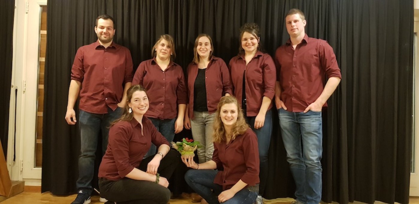 Der Vorstand der Landjugend Region West (v. l. n. r.): Jonas Bader, Martina Christen, Tanja, Steffen, Manuela Brönnimann, Reto Stettler. Vorne: Pia Lehmann, Melina Fuhrimann. (Bilder zVg)