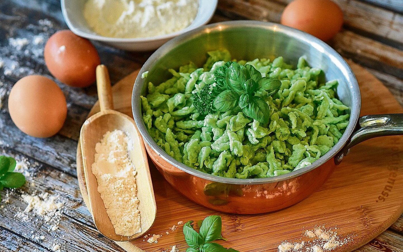 Sieht gut aus und schmeckt auch so: Auch Gerichte wie Kräuter- oder Spinatspätzli können angepasst werden. 