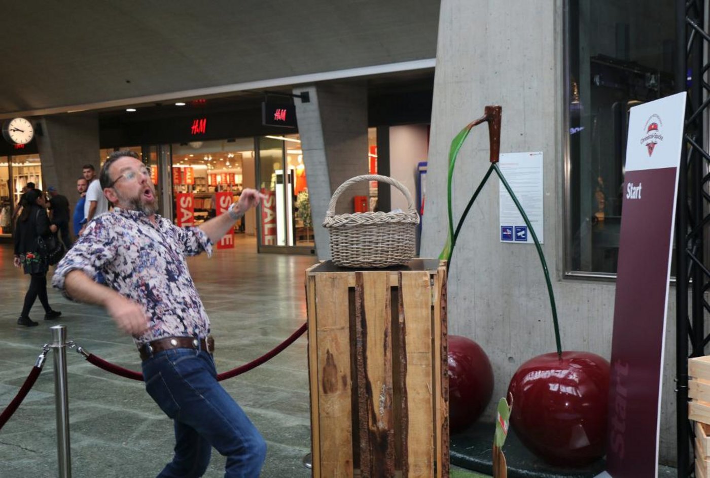 Unter den Prominenten Gästen war auch Nik Hartmann. (Bilder SOV)