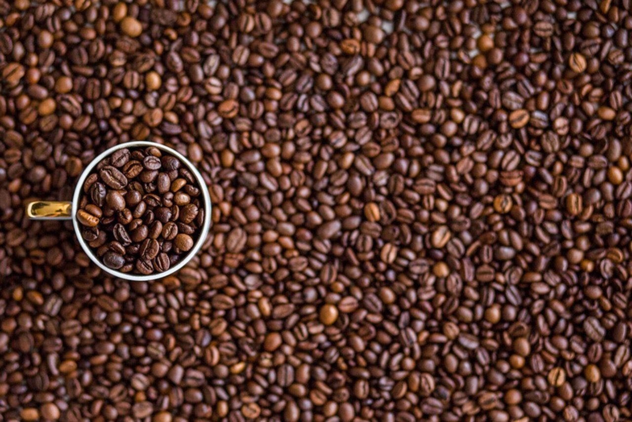 Die Pflichtlager von Kaffee sind in der Schweiz vielleicht bald nicht mehr Pflicht. (Bild pixabay)