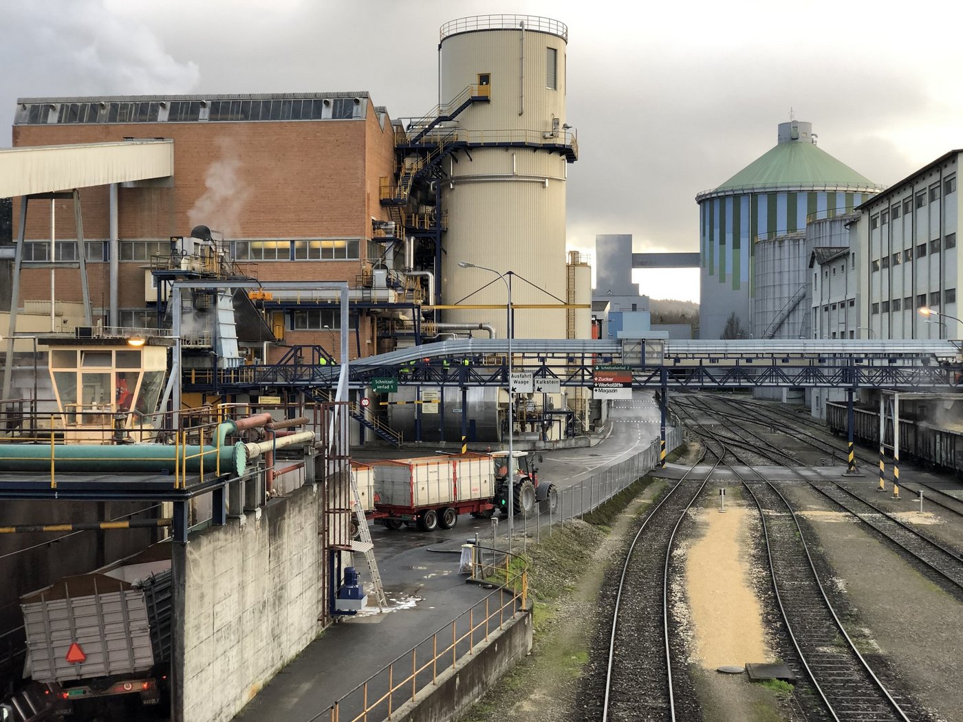 Im Jahr 2018 kam es zu grossen Logistikproblemen in der Kampagne. Teilweise fiel der Bahntransport aus. Die Zuckerfabrik verspricht für die kommende Kampagne Besserung. (Bild Katrin Erfurt)