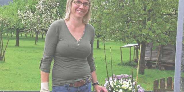 Erika Sennhauser geniesst ihr Zuhause. Gerne macht sie aber auch tageweise Ausflüge. (Bild is)