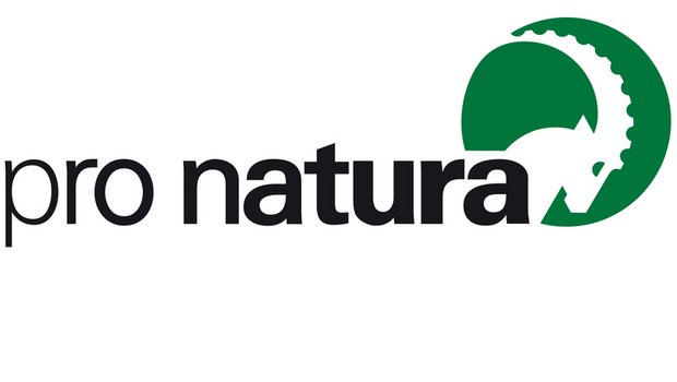 Pro Natura will die Förderung von Lebensmitteln aus einer naturnahen, umwelt- und tierfreundlichen Landwirtschaft mit fairen Arbeitsbedingungen erreichen. (Bild Pro Natura)