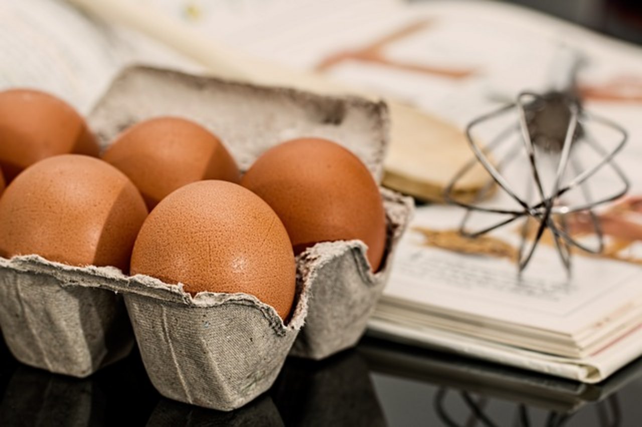 Backe, backe Kuchen. Genügend Eier sind verfügbar. (Symbolbild Pixabay)