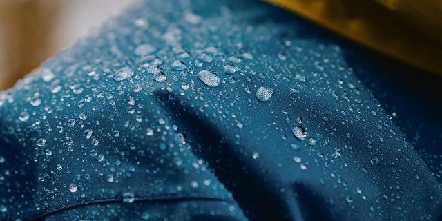 Die revolutionäre, wasserabweisende Funktion hat auch Schattenseiten.