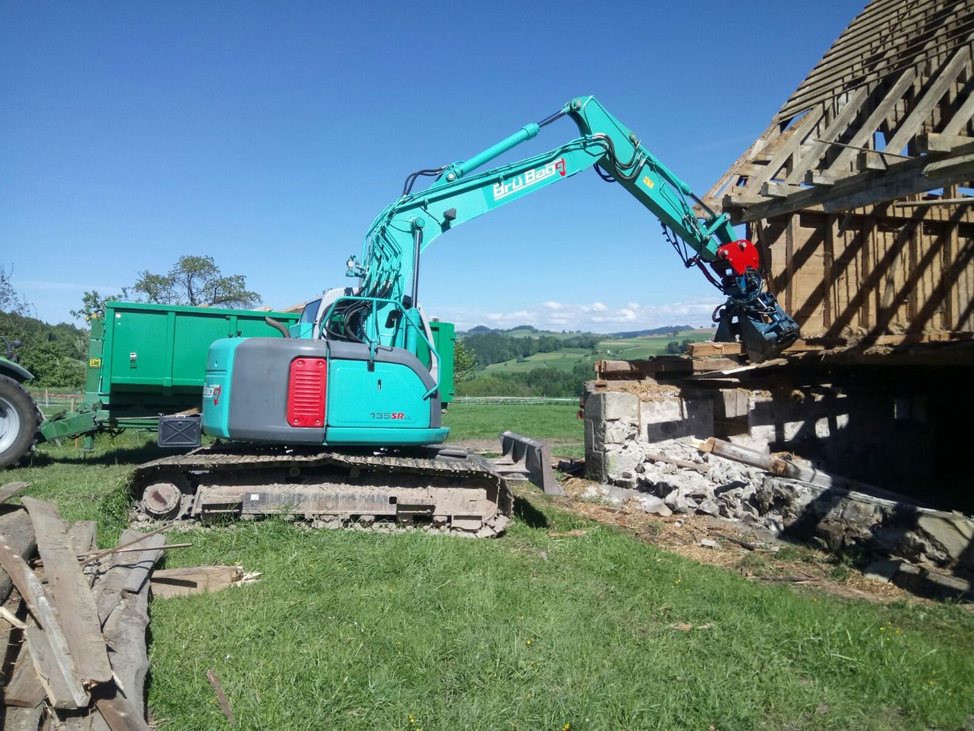 Bevor die Baumaschinen auffahren können gibt es viel zu tun. (zvg)