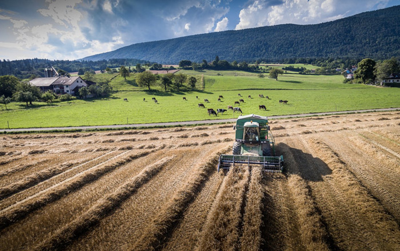 Siegerbild Kategorie Landtechnik: Bei der Arbeit. (Andreas Möri, Grenchen)