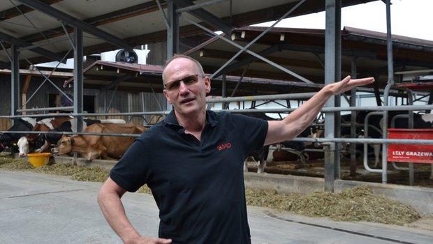 Landwirt Ruedi Bigler aus Moosseedorf BE hat erste Konsequenzen aus dem Klimawandel gezogen und Anpassungen auf seinem Betrieb vorgenommen. (Bilder jw)