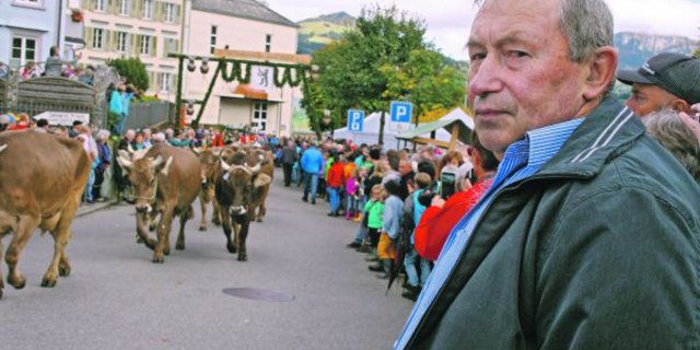 Den Tag gestalten wie man möchte, das geniesst Wendelin Kölbener. So besuchte er ohne Zeitdruck die diesjährige Viehschau in Appenzell. (Bild Vreni Peterer)