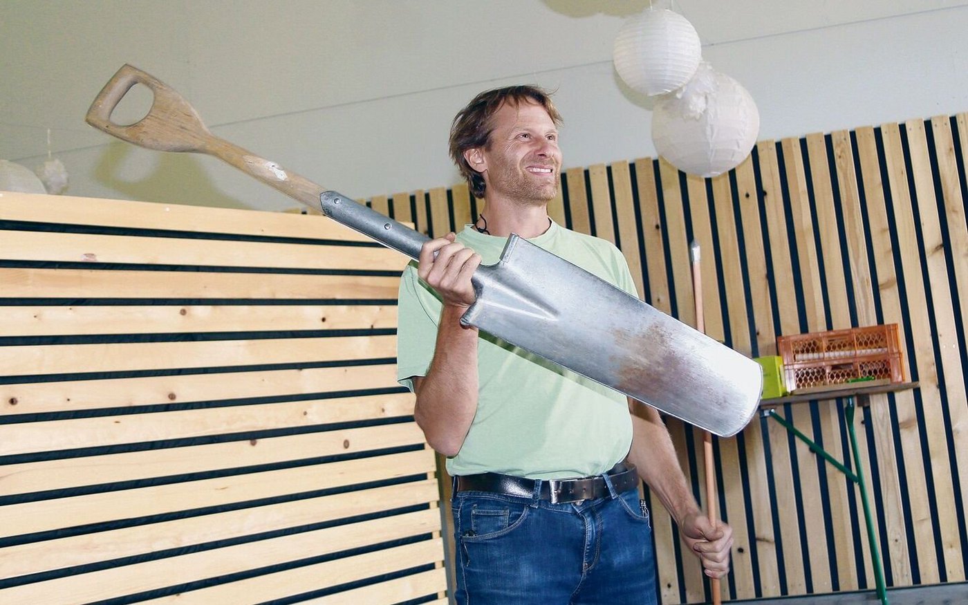 Der Referent rät den Bauern, ihre Böden regelmässig zu begutachten. 