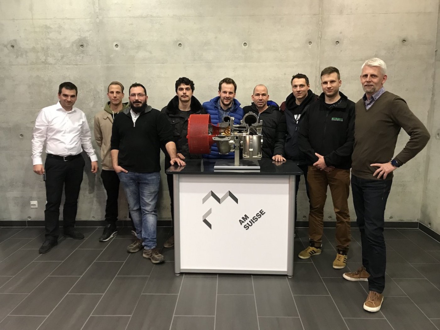 Die neuen Werkstattleiter-Landmaschinen und –Baumaschinen erhielten ihren Fachausweis. (Bild zVg)