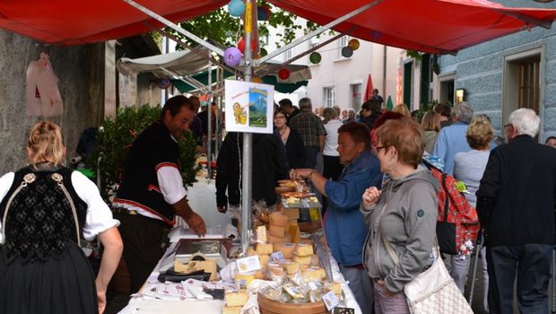 An 45 Ständen wurden in Solothurn Regionalprodukte angeboten, davon waren 19 Anbieter von Käse aus der ganzen Schweiz. (Bild zVg)