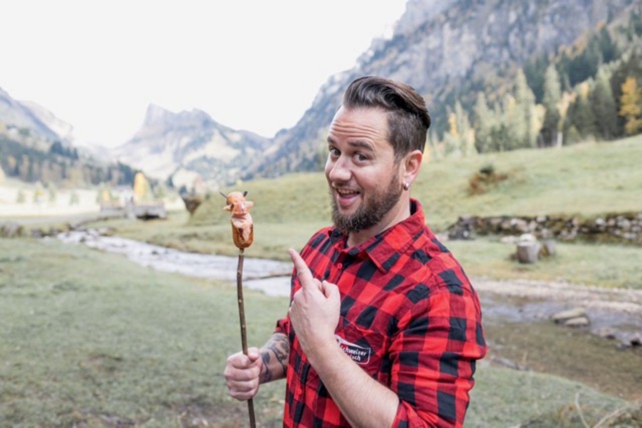 Der Berner Oberländer Mundartsänger Trauffer wirbt 2018 für «Schweizer Fleisch». (Bilder Proviande)