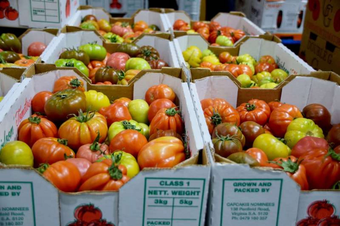 Die «Inlandleistung» als Voraussetzung für die Zuteilung von Importkontingentsanteilen stellt die Übernahme der inländischen Produkte durch Handel und Verarbeiter sicher. (Bild jba)