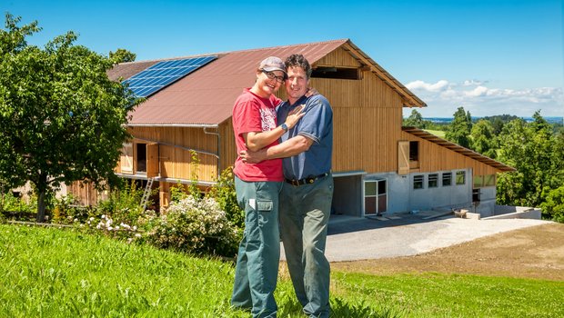 Patricia und Medard sind dank «Bauer, ledig, sucht...» seit sieben Jahren ein glückliches Paar. Zwei Kinder machten das Familienglück dann perfekt. (Bild Patricia Keller)