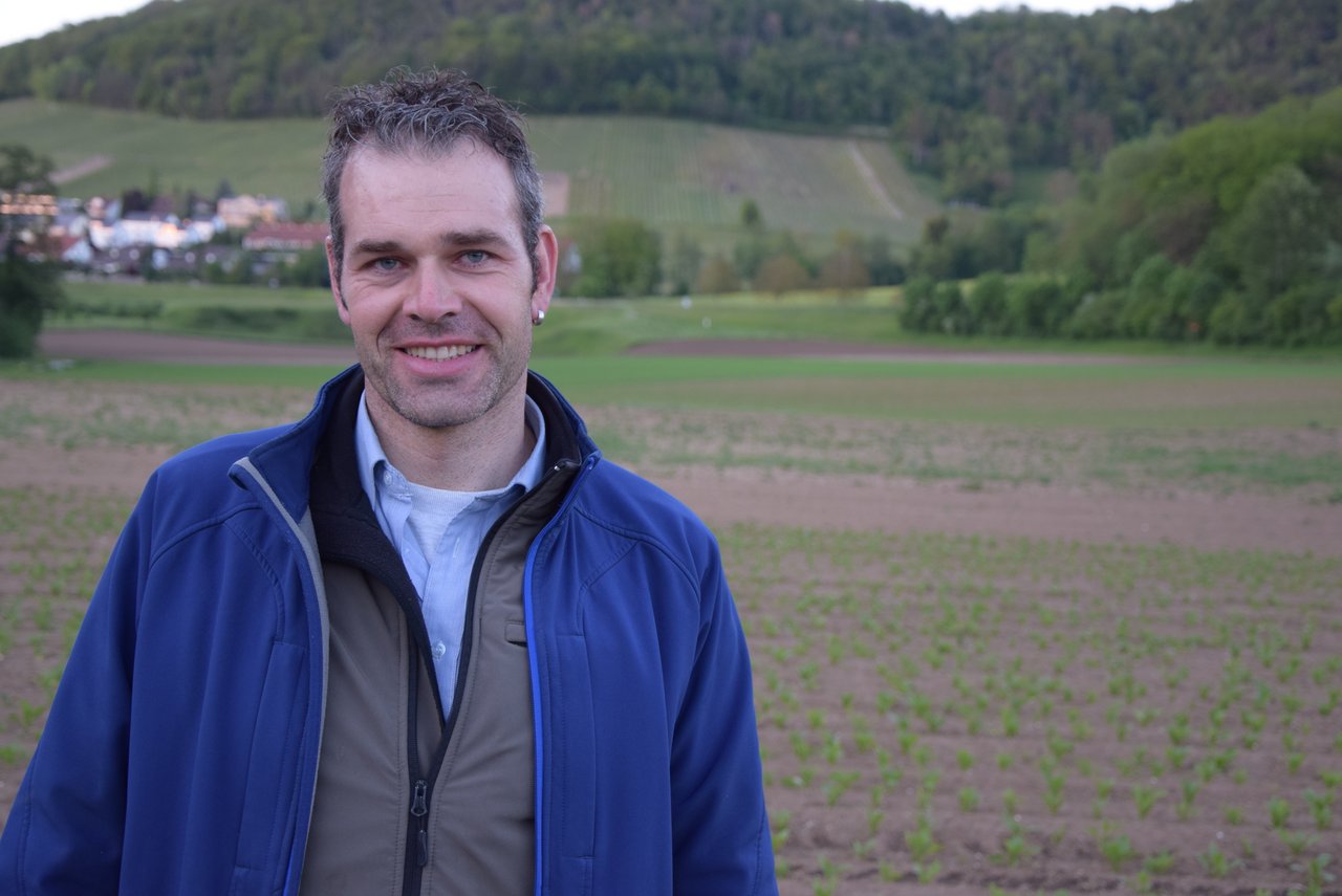 Philippe Huber, Verkaufsberater bei Bayer CropScience, stellte das neue Herbizid Conviso One vor. (Bild Katrin Erfurt)