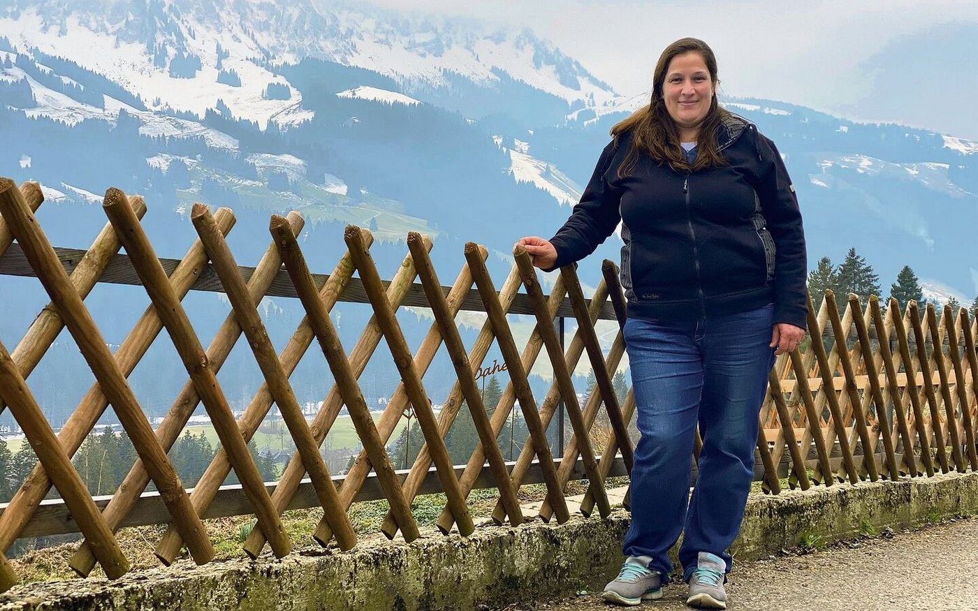 «Wir sind eigentlich Selbstversorger»: Die gelernte Zierpflanzengärtnerin packt gerne im eigenen Garten an.