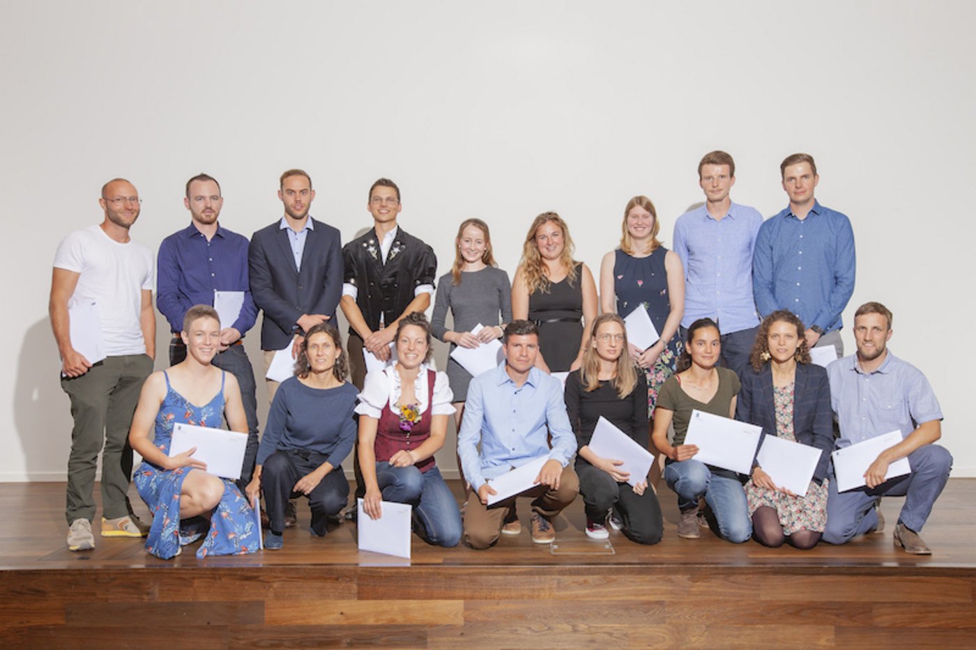 Nun gibt es 19 neue Agronomen mit der Vertiefung Pflanzenwissenschaften. 