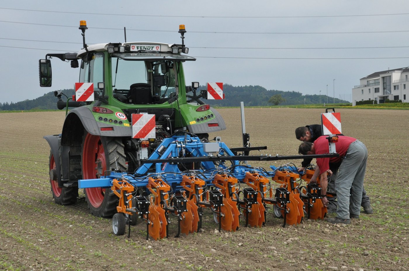 Die REB werden in die AP 22+ übernommen. Bio-Landwirte, die ohnehin auf Pflanzenschutzmittel verzichten und Alternativen einsetzen (z. B. Hackstriegel), werden davon ausgeschlossen. (BauZ)