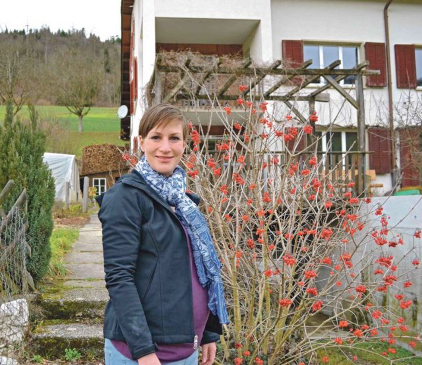 Um den Umschwung professionell pflegen zu können, besucht Sara Affolter derzeit einen Gartenkurs. (Bild rbw)