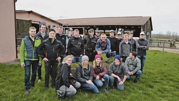 Die BLS-Reisegruppe auf der GAEC Wittelsheim.