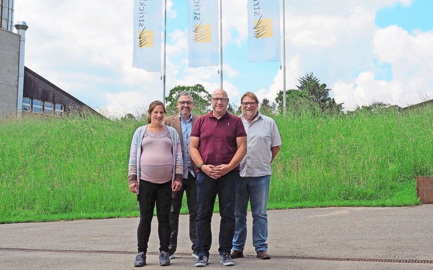 Referierten am Beef-Tag: Isabelle Gangnat, Stefan Muster und Stefan Seiler mit Roger Bolt vom Strickhof (v. l. n. r.). 
