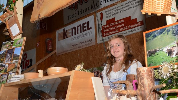 Die Stände am Urner Alpkäsemarkt waren fantasievoll gestaltet. (Bilder Andrea Gysin)