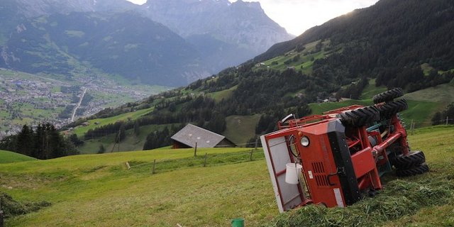 Fahrzeugstürze gehörten im vergangenen Jahr zu den häufigsten Unfällen, die gemeldet wurden. (Bild Kapo Uri)