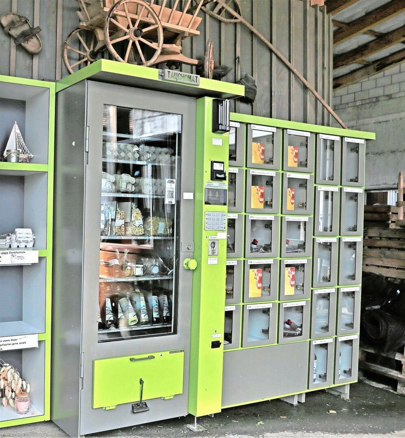 Kari Schelberts selbst entwickelter Selbstbedienungsautomat ist bei seinem Neffen im Einsatz.